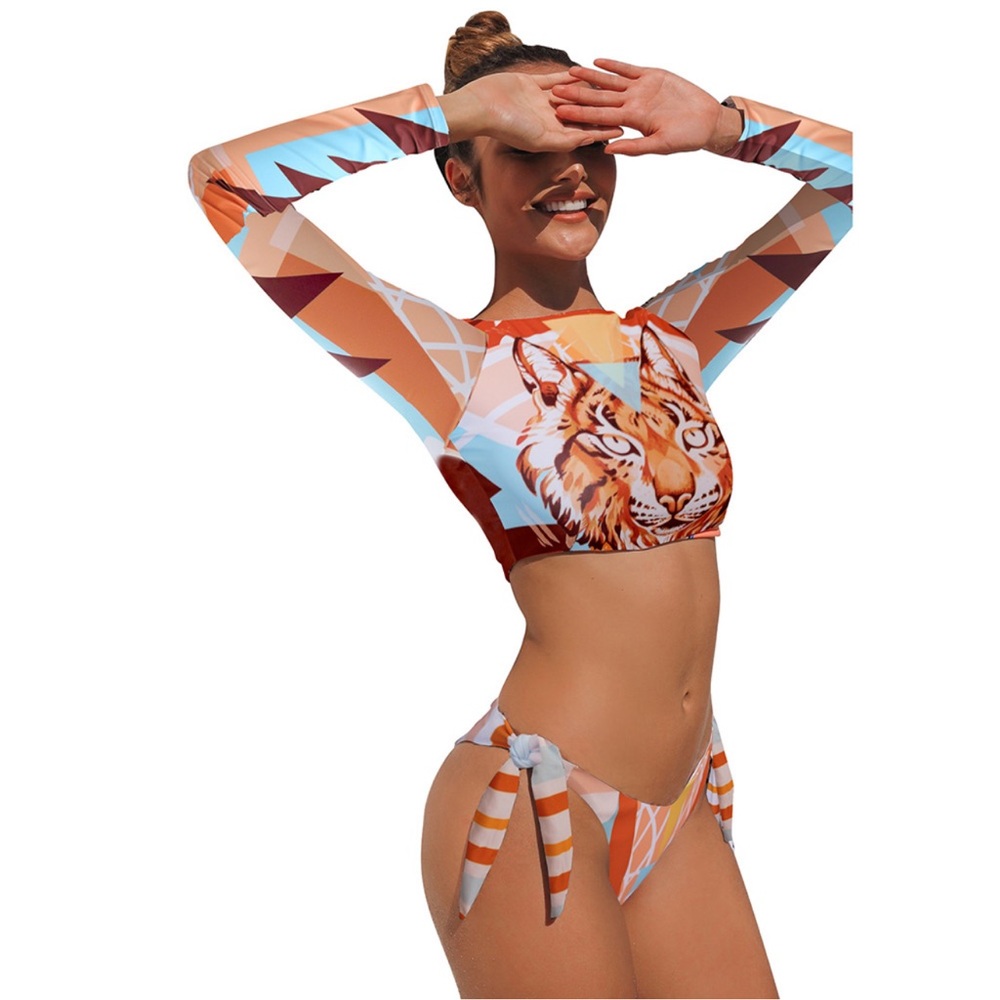 🆕👙Woman Edgy Leopard Print Long Sleeved Swimwear Two Pieces Set